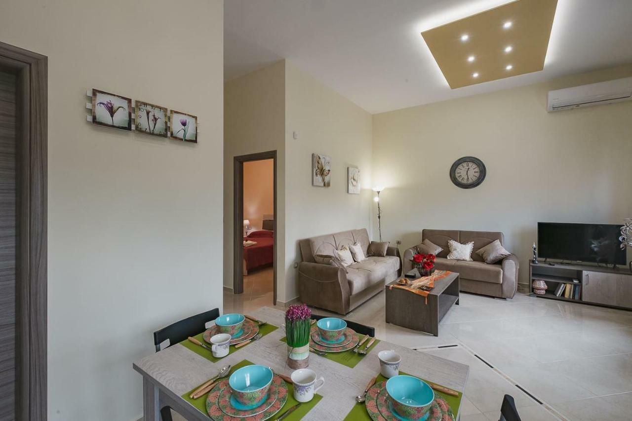 Spacious Home With Parking Chania  Exterior photo